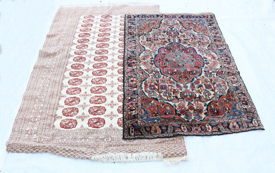Handknutna mattor 2st, orientaliska