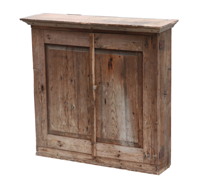 Snickeriskåp, 1800-tal