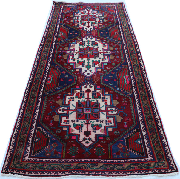 Handknuten matta, orientalisk