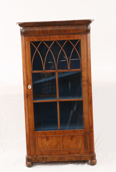 Vitrinskåp, 1800-talets andra hälft