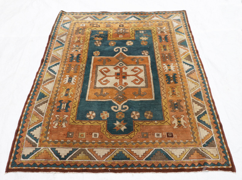 Handknuten matta, orientalisk