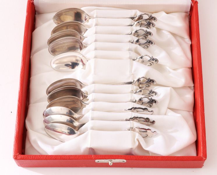 Moccaskedar 11st, silver, "Blåklocka"