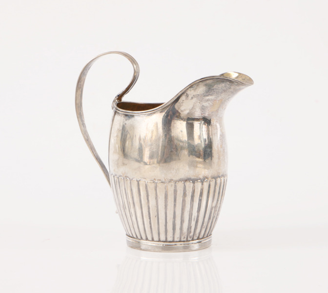 Gräddkanna i silver, 1825