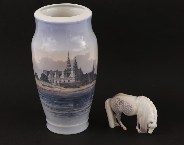 Porslin 2 delar, Royal Copenhagen, Danmark