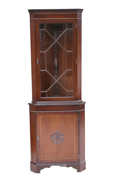 Vitrinskåp för hörn, 1900-tal