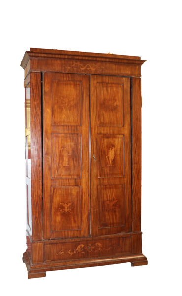 Klädskåp, Karl Johan, 1800-tal