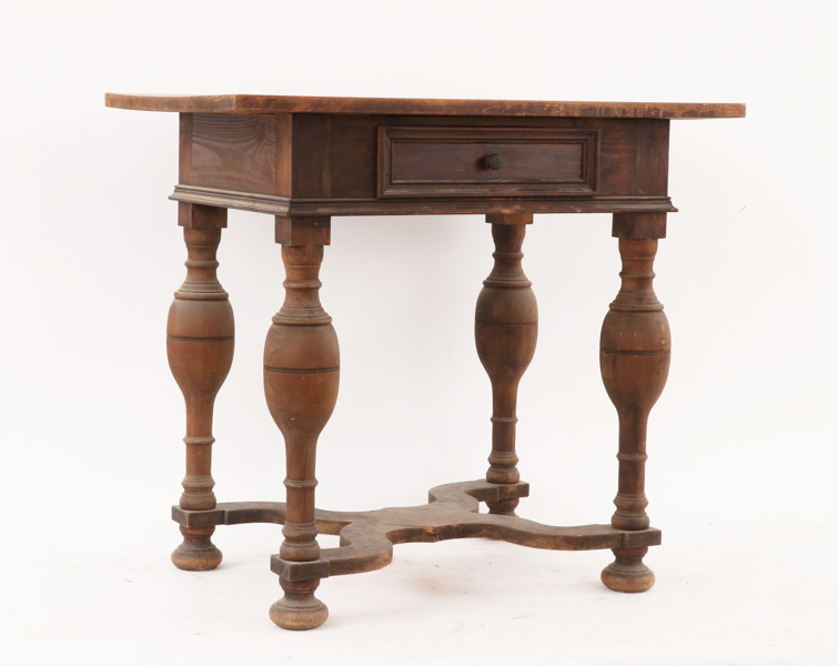 Bord, barockstil, 1900-talets första hälft