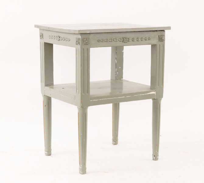 Sängbord, gustavianskt provinsarbete, 1800-talets första del