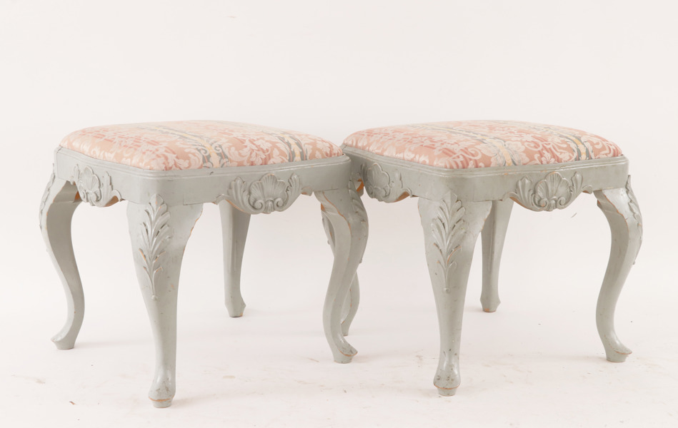 Taburetter ett par, rokokostil, 1900-talets första hälft