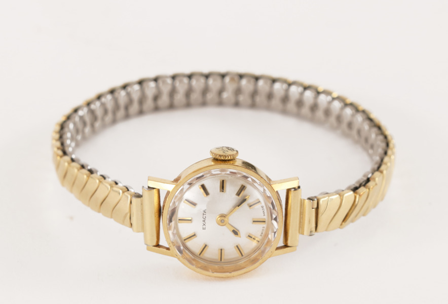 Damarmbandsur i 18k, Exacta