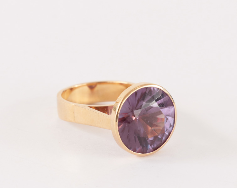 Ring i 18k, Hellström & Årling, Stockholm, 1969