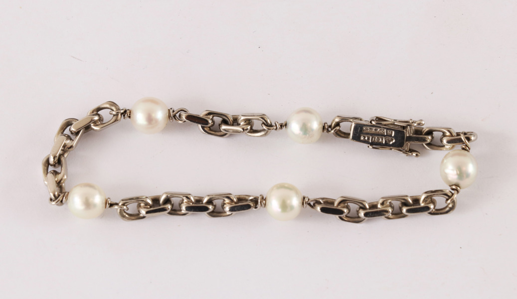 Armband i 18k vitguld, Gustaf Dahlgren & co, Malmö, 1945