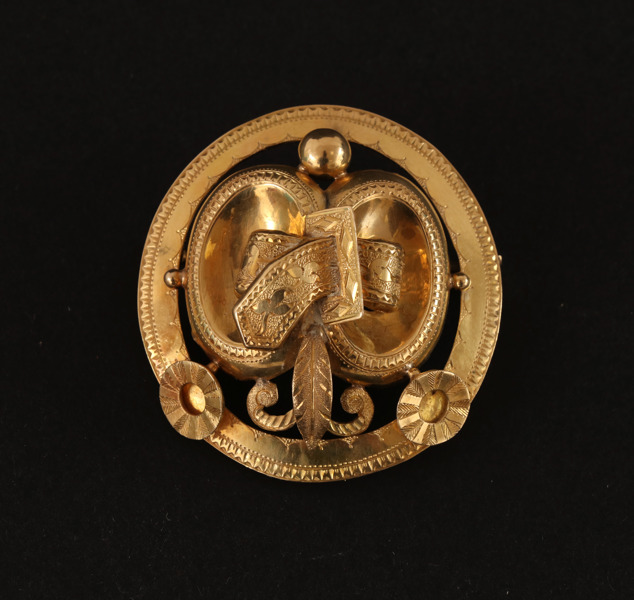 Brosch i 18k, 18/1900-tal