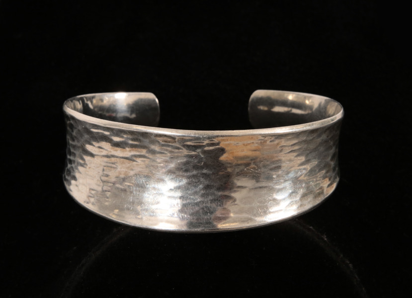 Stel armring i sterlingsilver, Alton, Falköping, 1974