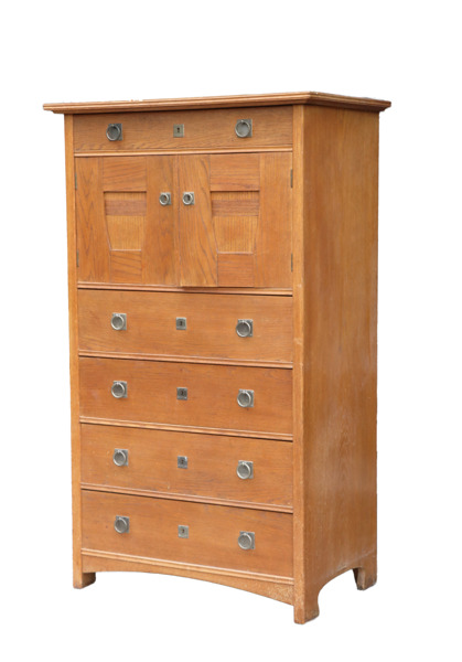 Skåp, jugend, 1900-talets början