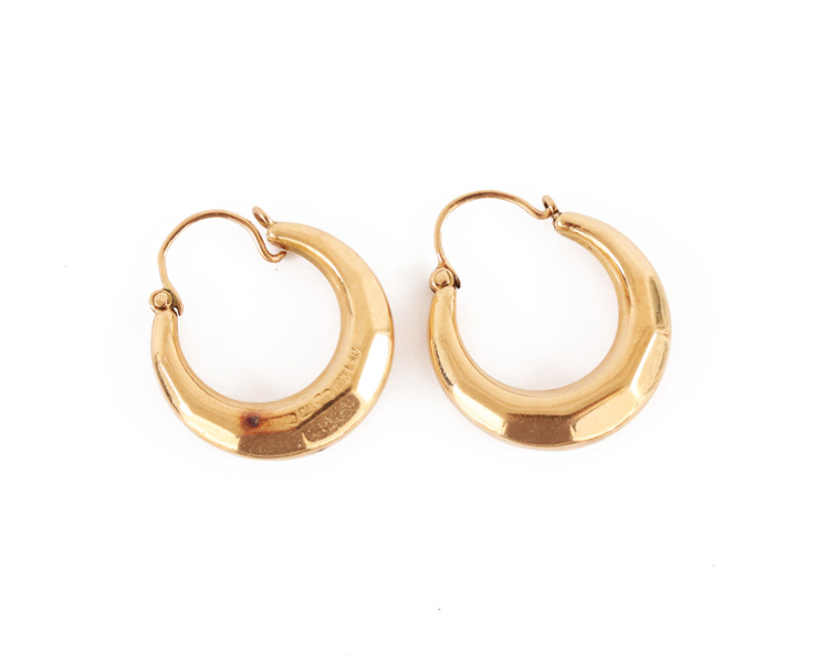 Örhängen ett par, 18k