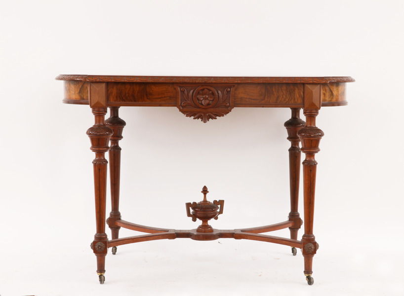 Bord, nyrenässans, 1800-talets slut