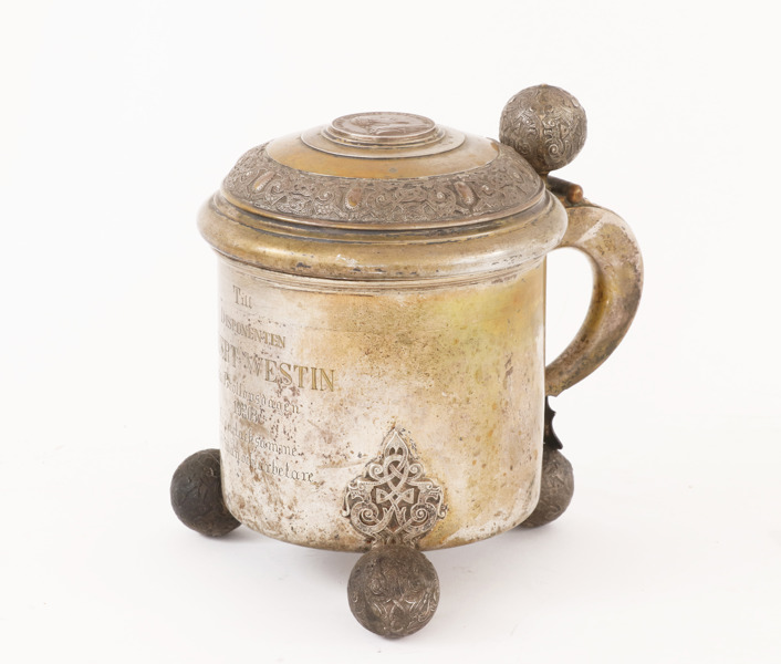 Dryckeskanna i silver, 1901