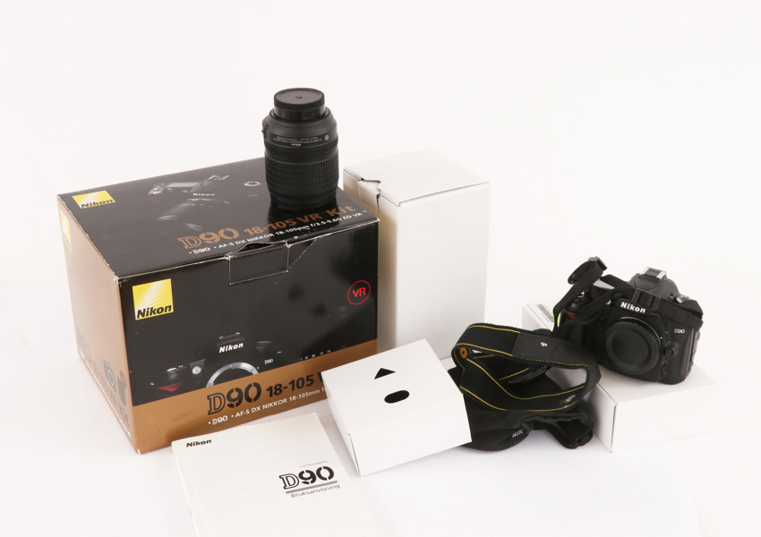 Systemkamera, Nikon D90