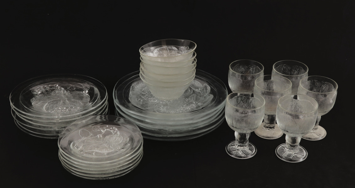 Servisdelar 30st, "Pioni", Oiva Toikka för Nuutajärvi