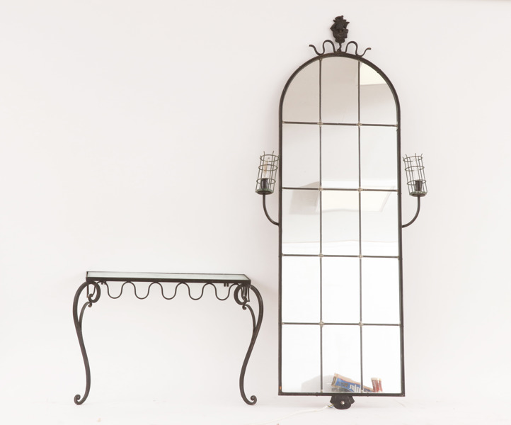 Spegel med konsolbord, 1900-talets första hälft