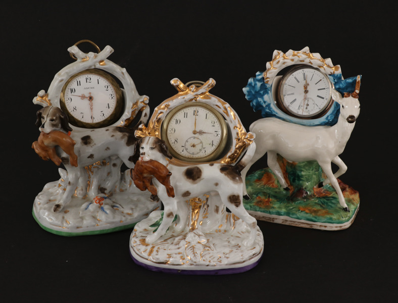 Fickursställ med fickur 3st, omkring år 1900