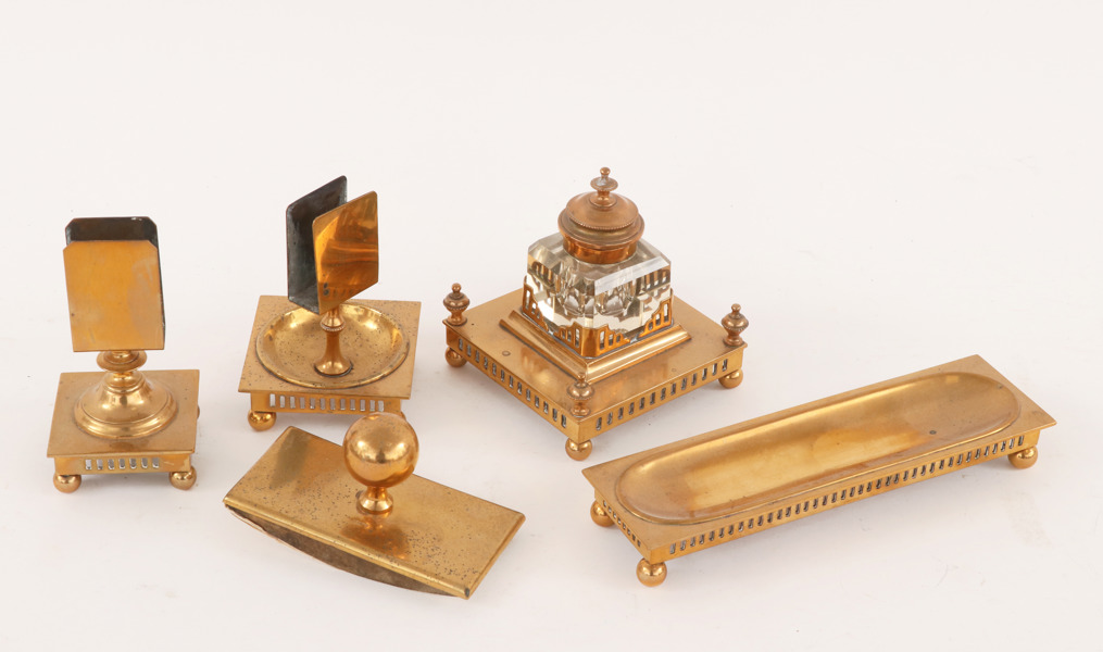 Skrivbordsställ 5 delar, Gusum, tidigt 1900-tal