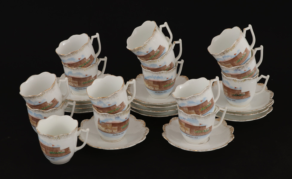 Kaffekoppar med fat 13st, tidigt 1900-tal