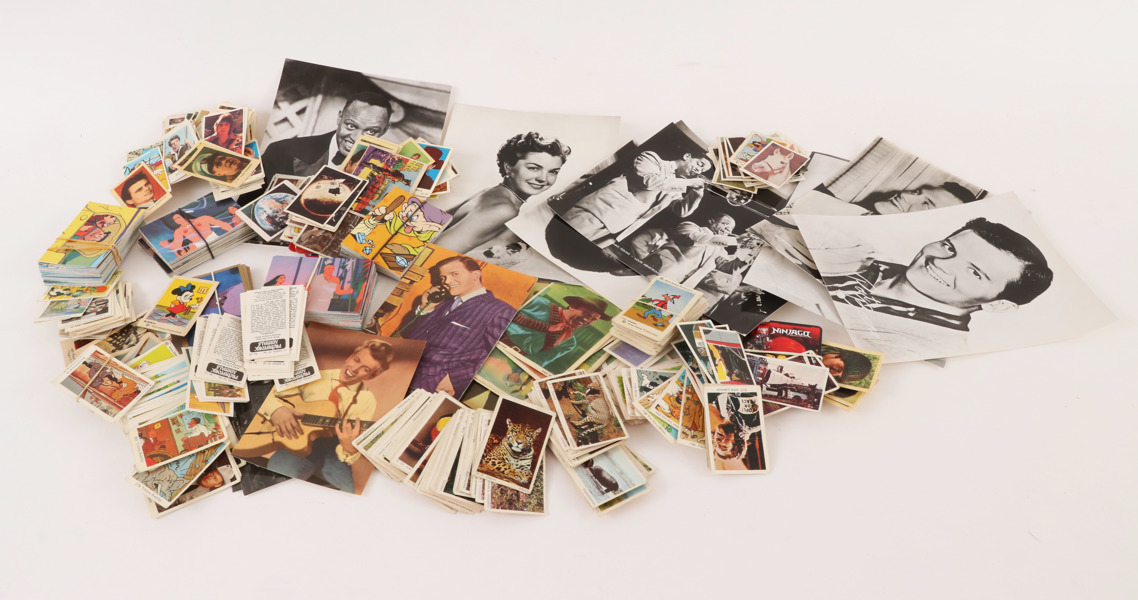 Parti samlarbilder, fotografier, filmstjärnor, m.m.