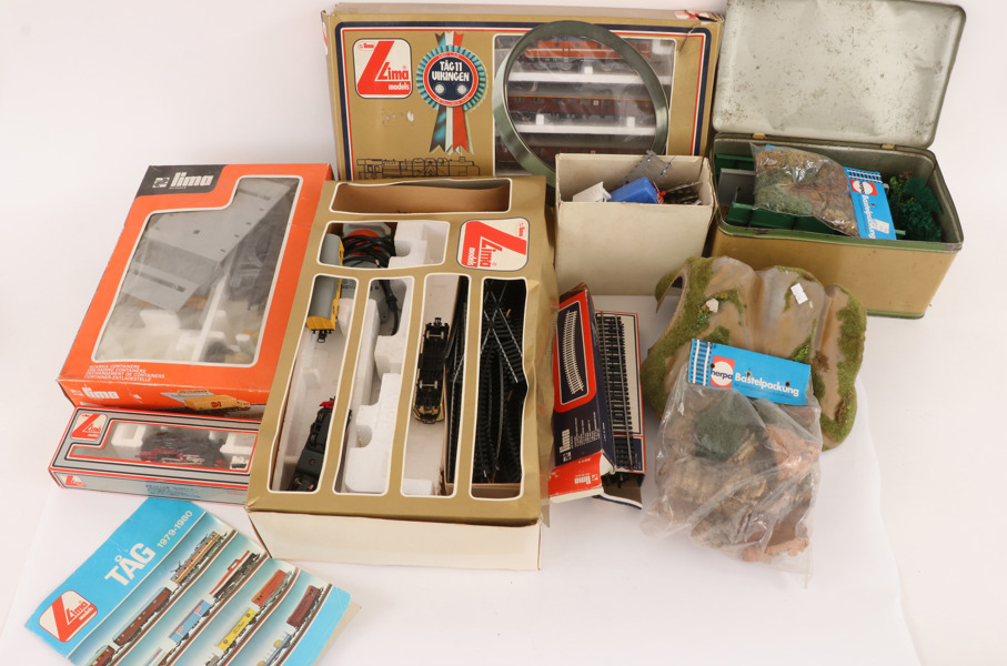 Parti tågdetaljer, mestadels Lima