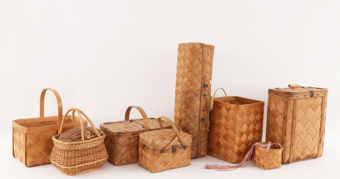 Flätade korgar 8 delar, bl.a. Våmhus