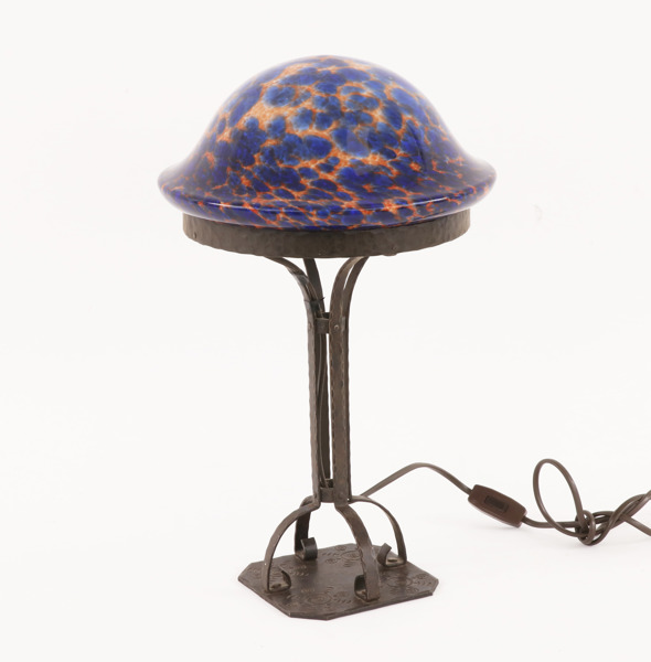 Bordslampa, 1900-talets första hälft