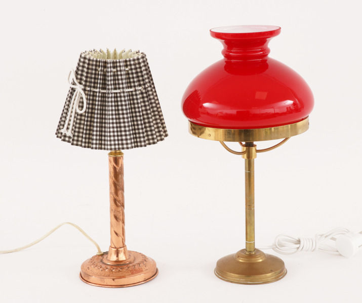 Bordslampor 2st, 1900-talets första hälft