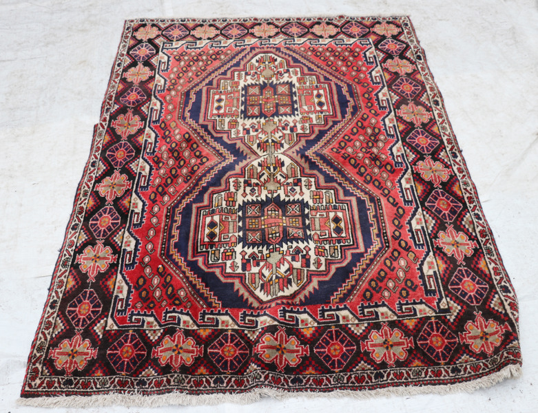 Handknuten matta, orientalisk