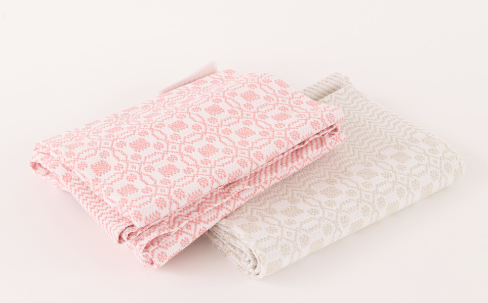 Dukar i linne 2st, Insjöns Väveri