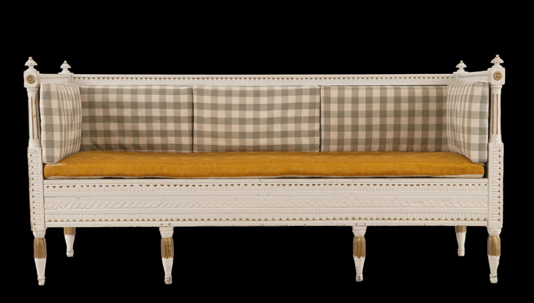 Soffa, gustavianskt provinsarbete, 1800-talets första hälft