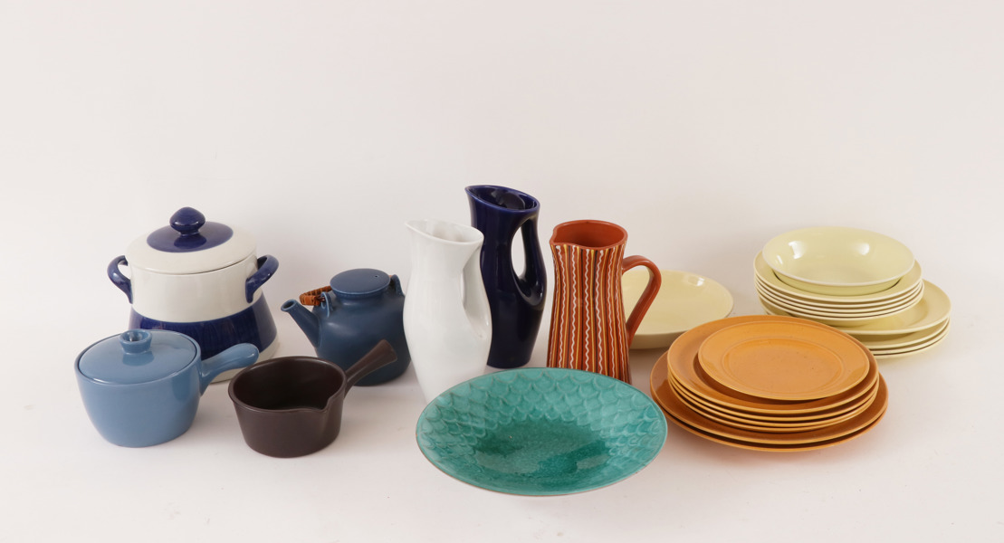 Parti porslin och keramik