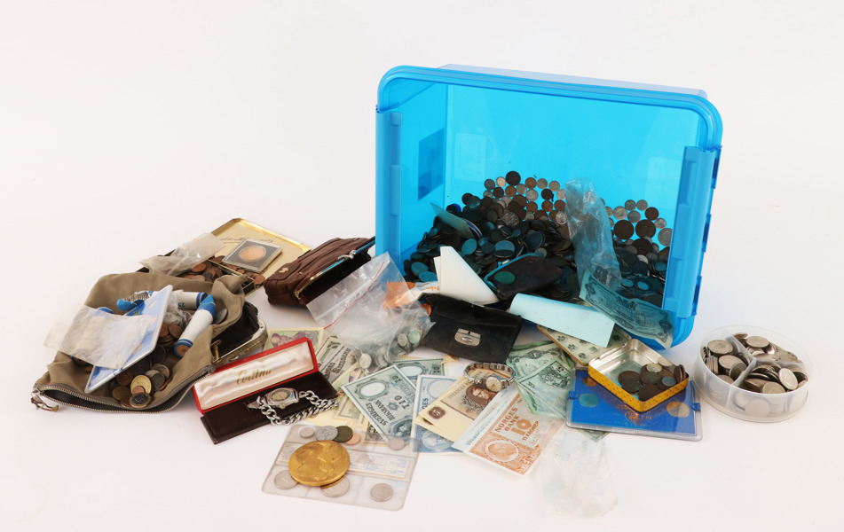 Parti mynt, sedlar, m.m.
