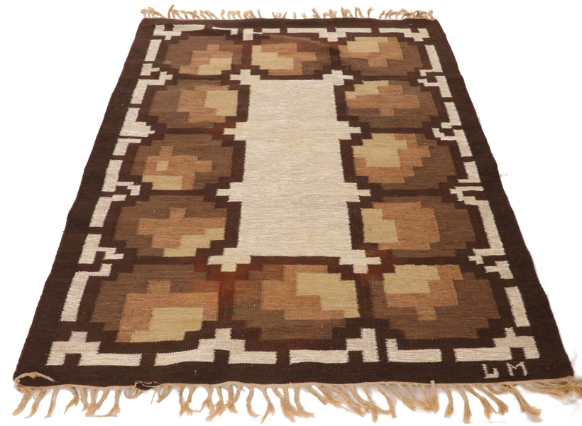 Röllakanmatta, monogramsignerad LM