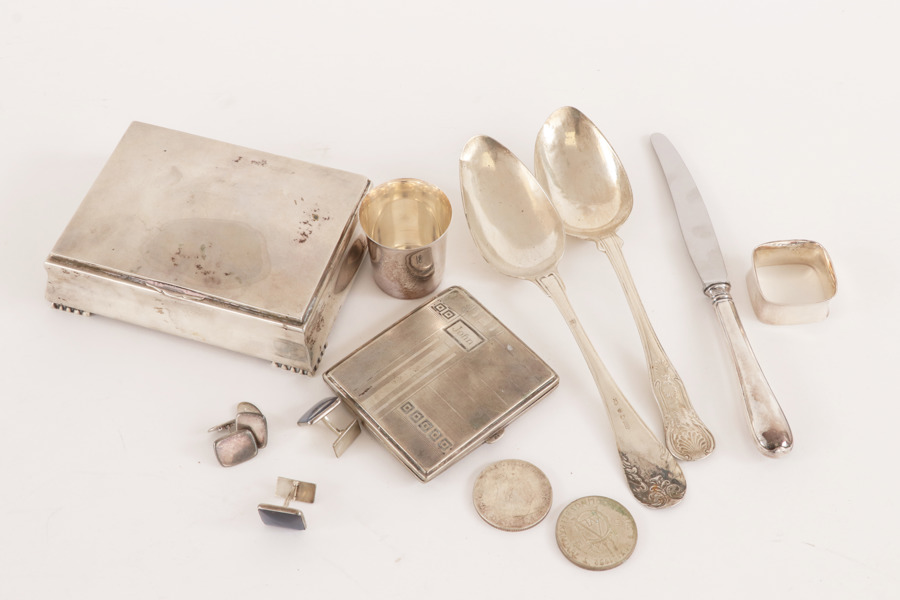 Parti silverföremål