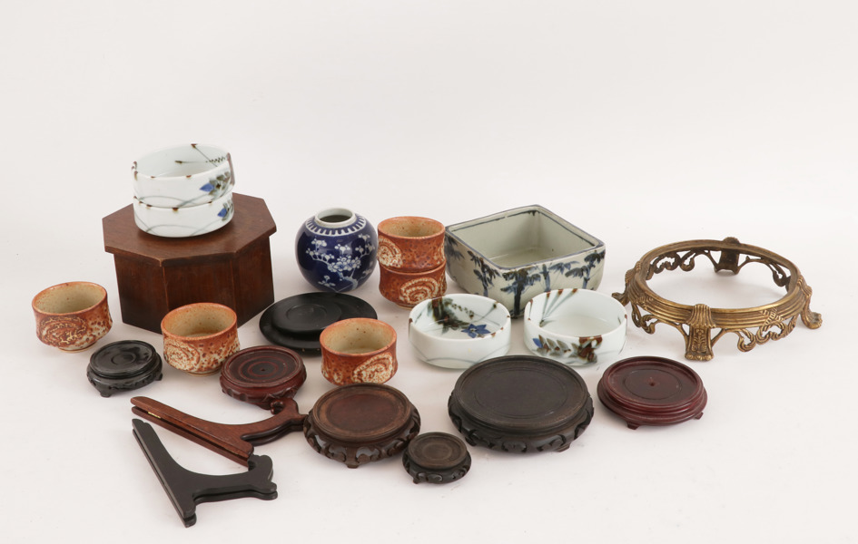 Parti orientaliska föremål