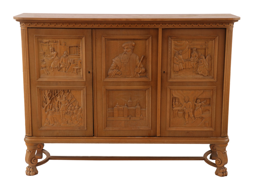 Skåp, "Vasamöbeln", Hugo Troeds