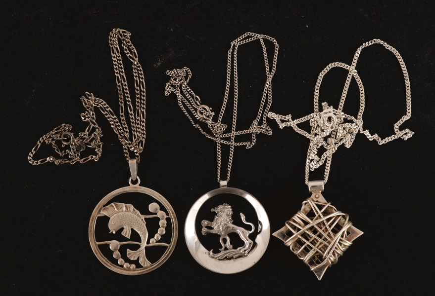 Halsband med hängen 3st, silver