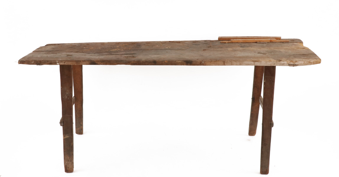 Bord, allmoge, delvis 1800-tal