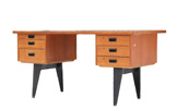 Skrivbord. 1950-tal