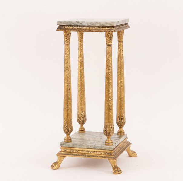 Piedestal, empirestil, 1900-tal