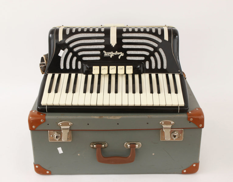 Pianodragspel, "Estrella", Hagströms