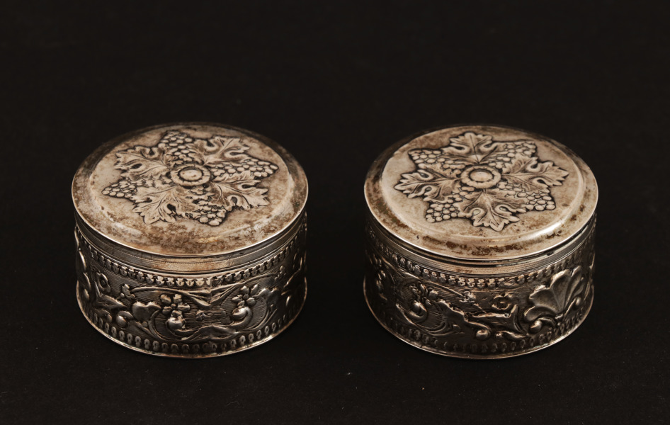 Toilettedosor ett par, silver, 1854
