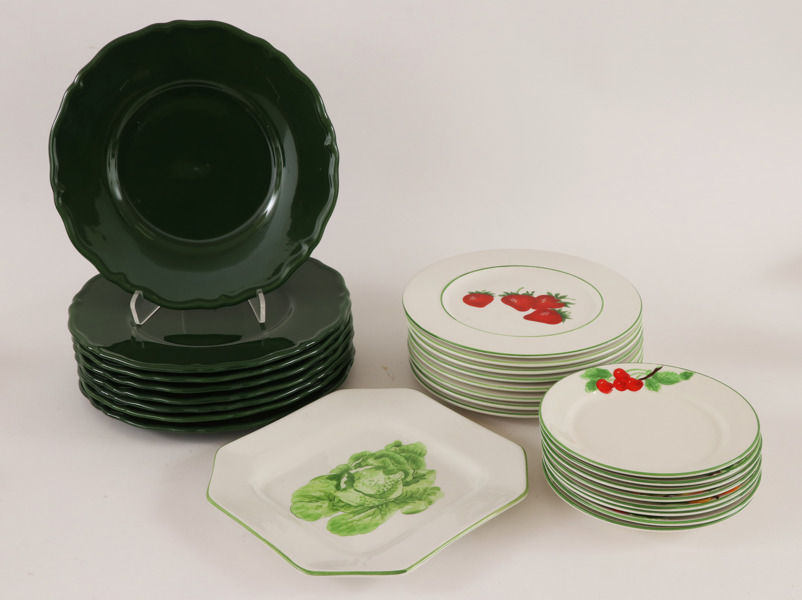 Servisdelar, Este Ce, Italien