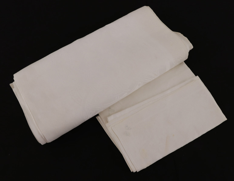 Linneduk med två servetter